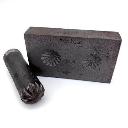 Picture of Double Flower Impression, 5/8". Recommended 20ga or thinner.